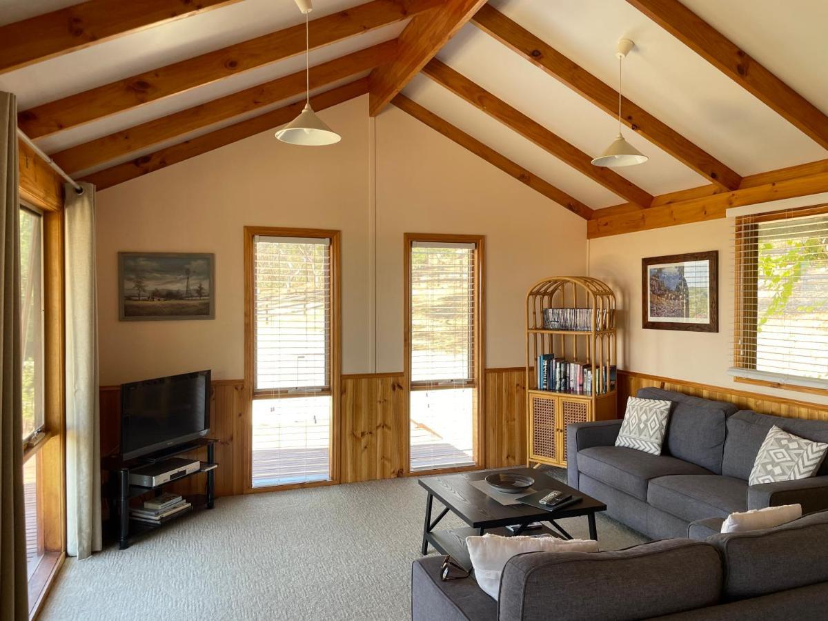 Warby Cottage Wangaratta Eksteriør bilde