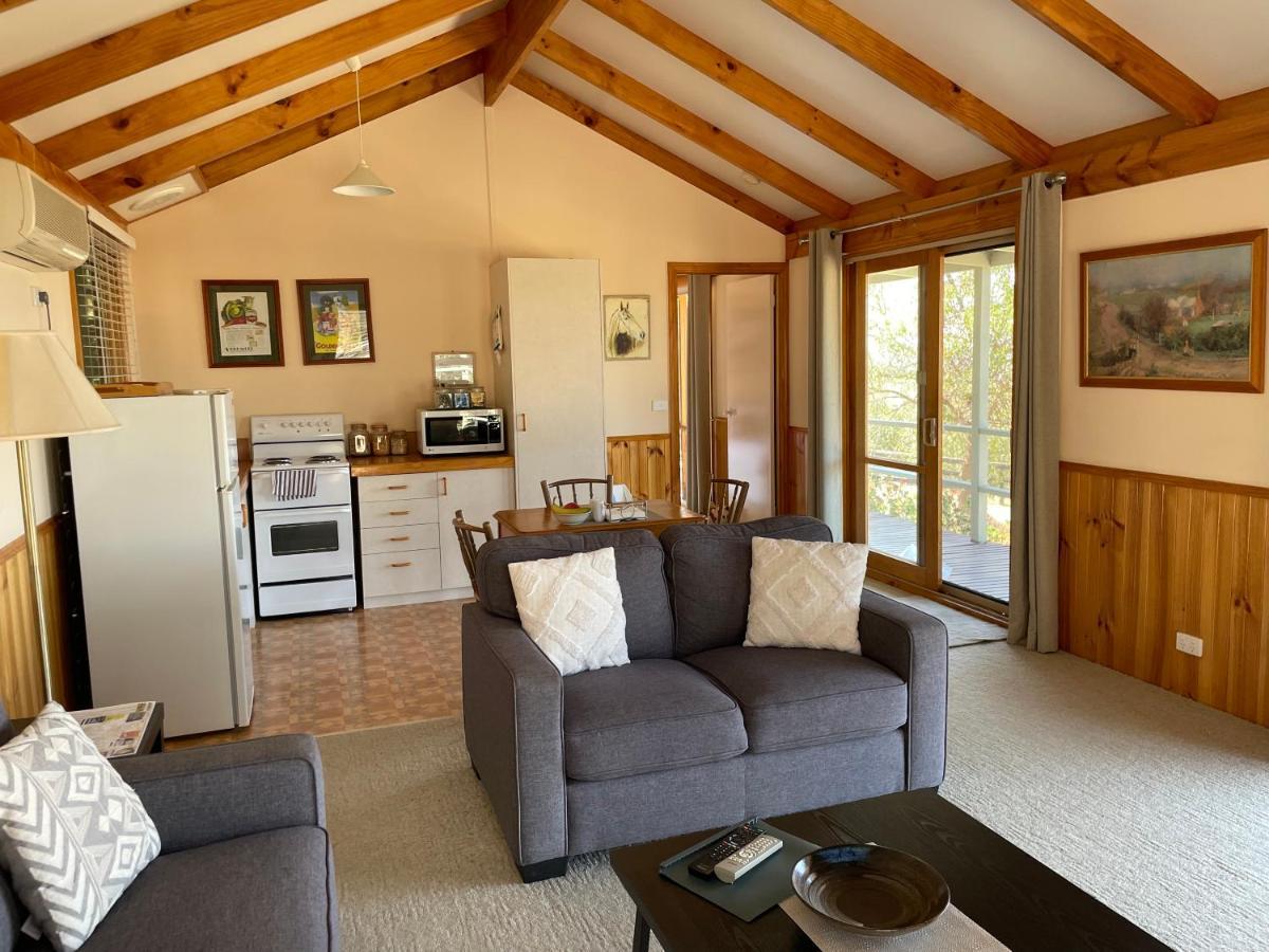 Warby Cottage Wangaratta Eksteriør bilde